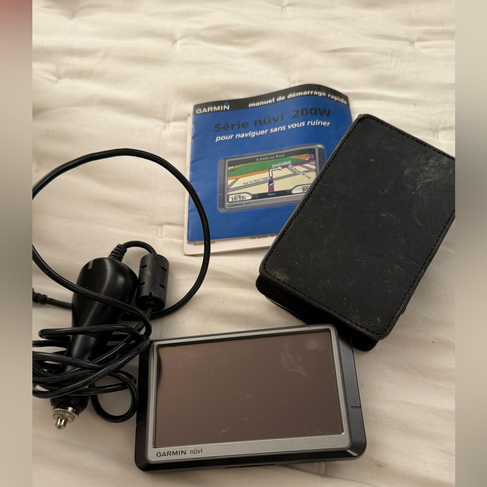 Garmin Nuvi  2000W